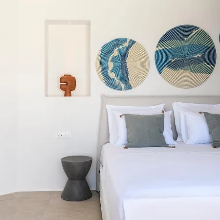 Lilium Ii - Sanctuary Overlooking Psarou Bay 프사로우