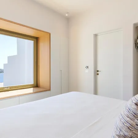 Lilium Ii - Sanctuary Overlooking Psarou Bay Psarrou