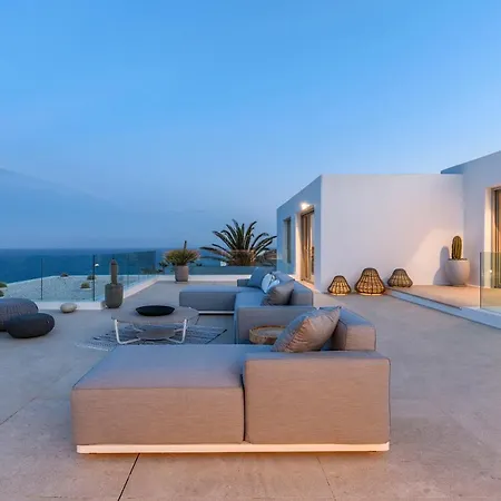 Lilium Ii - Sanctuary Overlooking Psarou Bay