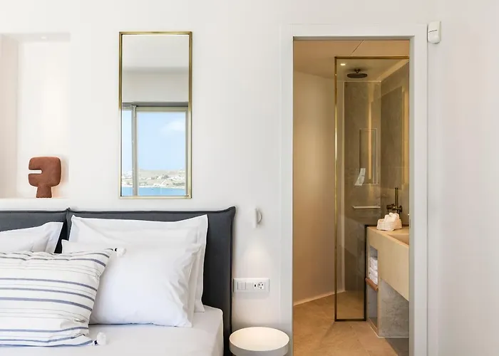 Lilium Ii - Sanctuary Overlooking Psarou Bay فيلة