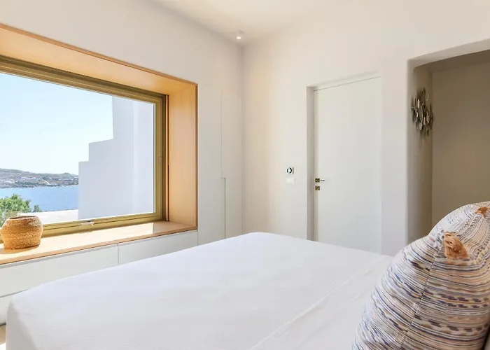 Lilium Ii - Sanctuary Overlooking Psarou Bay بسارو