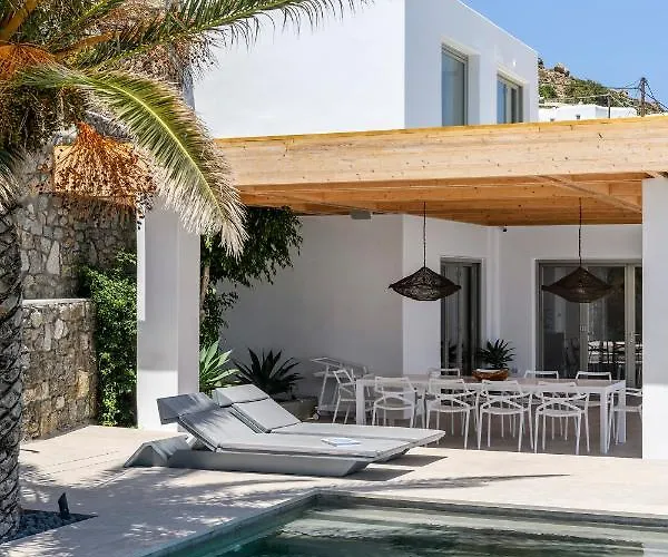 Villa Lilium Ii - Sanctuary Overlooking Psarou Bay Pszarú