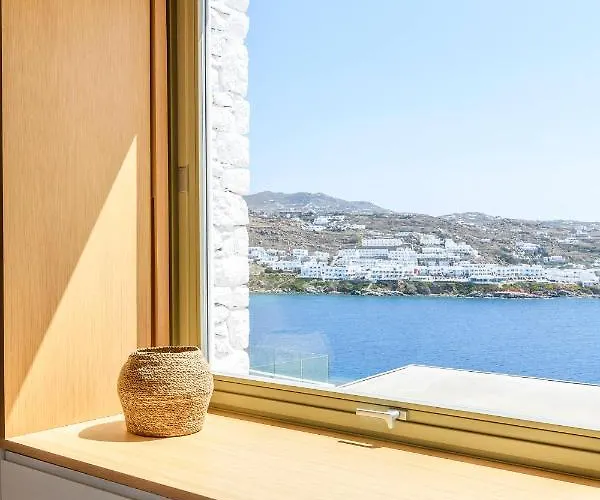 Lilium Ii - Sanctuary Overlooking Psarou Bay فيلة