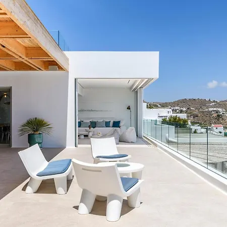 Lilium Ii - Sanctuary Overlooking Psarou Bay *